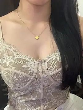 JennyQueen18 online show from February 2026 03:46:01 PM