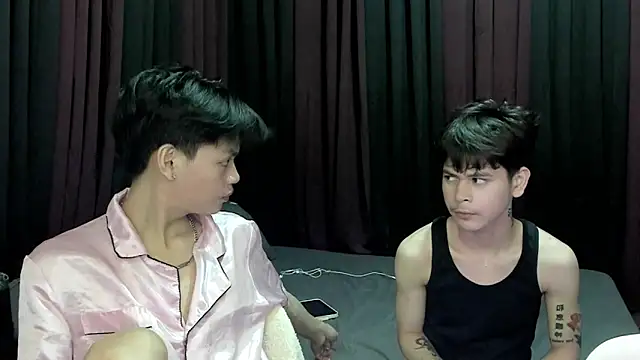 Snapshot of hotfreshdior chatting on December 2025 04:23:02 PM hotfreshdior online show from December 2025 04:23:02 PM