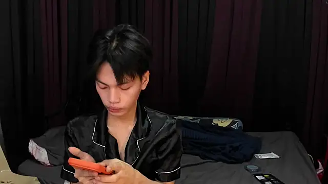 hotfreshdior online show from February 2026 02:45:01 PM