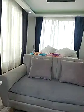 Snapshot of evasweett__ chatting on March 2026 04:02:01 PM evasweett online show from March 2026 04:02:01 PM