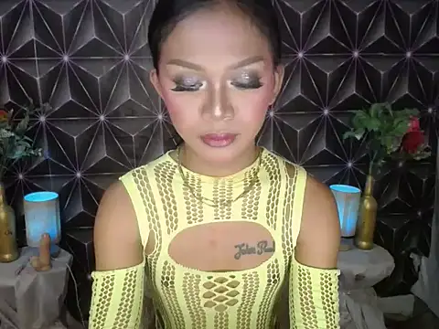 Snapshot of carin_slut chatting on October 2025 07:47:02 AM carin slut online show from October 2025 07:47:02 AM