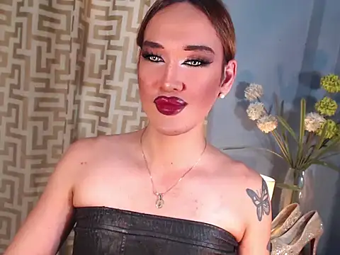 Snapshot of AleinaCroft chatting on March 2026 10:53:01 AM AleinaCroft online show from March 2026 10:53:01 AM