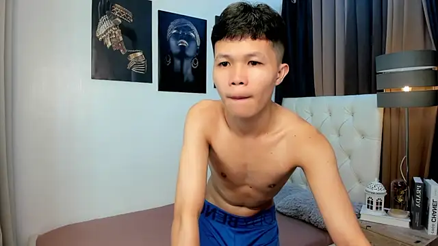 crazyasiantwink online show from September 2025 05:46:01 PM