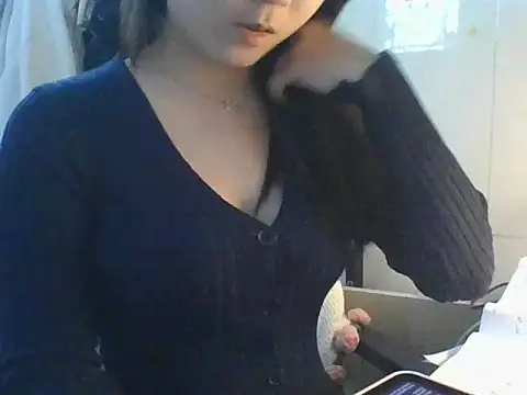 Snapshot of Linzly chatting on January 2026 08:53:02 AM Linzly online show from January 2026 08:53:02 AM