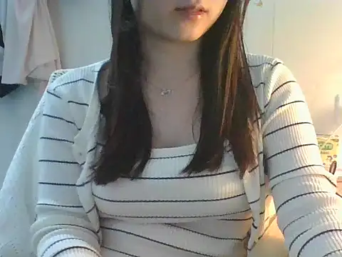 Snapshot of Linzly chatting on February 2026 01:58:01 AM Linzly online show from February 2026 01:58:01 AM