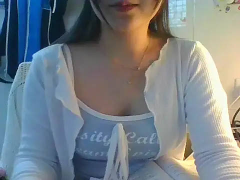 Snapshot of Linzly chatting on February 2026 02:33:01 AM Linzly online show from February 2026 02:33:01 AM