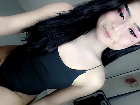 itsmekianna online show from April 2026 05:41:01 PM