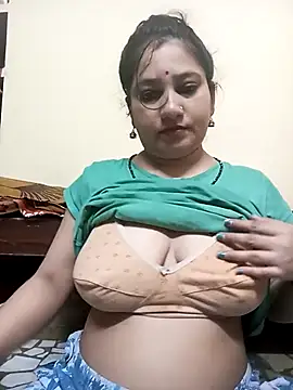 Snapshot of nisha_sweet chatting on September 2025 11:44:02 AM nisha sweet online show from September 2025 11:44:02 AM