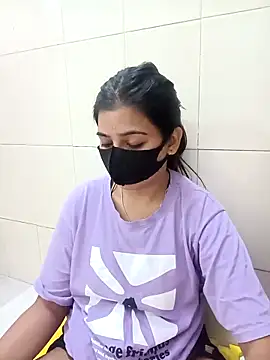 Snapshot of Hot_Jaanvi_ chatting on September 2025 04:54:01 PM Hot Jaanvi online show from September 2025 04:54:01 PM