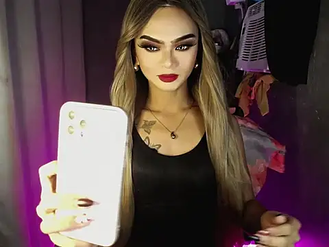 Snapshot of lexie_malingera chatting on March 2026 12:50:01 AM lexie malingera online show from March 2026 12:50:01 AM