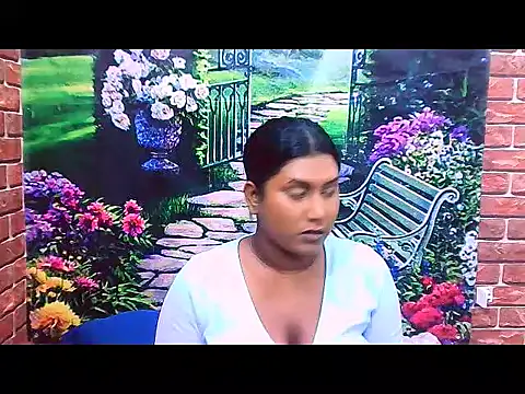 IndianChocolatepie4u online show from November 2025 05:30:02 AM