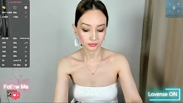 MinaDiamondd online show from June 2026 05:05:01 AM