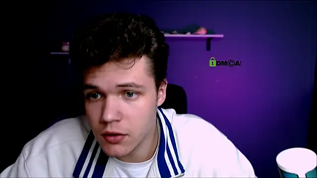 lucas long  online show from November 2025 08:18:02 PM