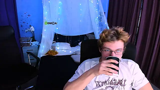 lucas long  online show from January 2026 10:13:02 PM