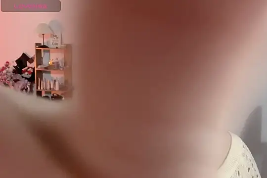 Snapshot of ___Daisy___ chatting on November 2025 06:24:01 AM Daisy online show from November 2025 06:24:01 AM