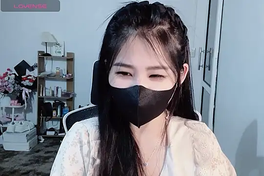 Snapshot of ___Daisy___ chatting on November 2025 07:40:01 AM Daisy online show from November 2025 07:40:01 AM