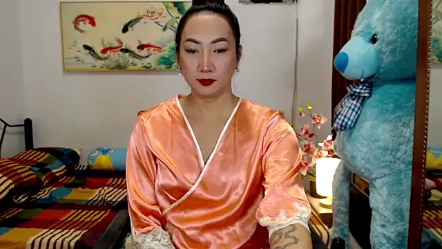 LovelyQueen69 online show from September 2025 10:53:01 PM