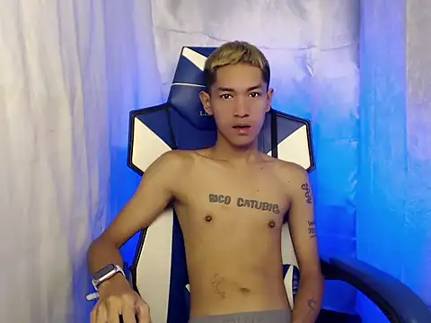 Snapshot of riks_tyler chatting on December 2025 03:29:01 PM riks tyler online show from December 2025 03:29:01 PM