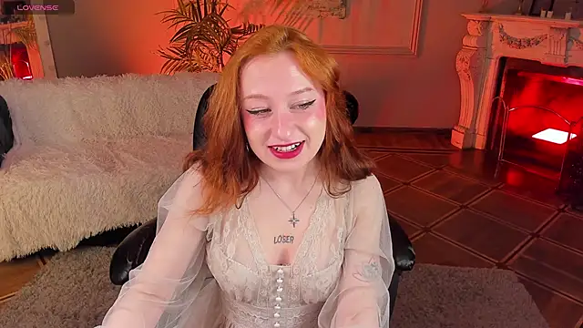 Snapshot of Violet_Griffen chatting on April 2026 03:47:01 PM Violet Griffen online show from April 2026 03:47:01 PM