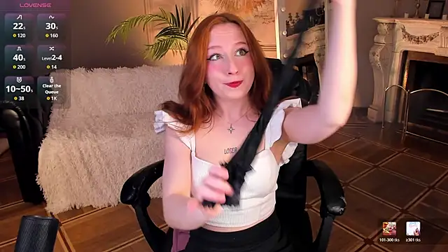 Snapshot of Violet_Griffen chatting on April 2026 03:49:02 PM Violet Griffen online show from April 2026 03:49:02 PM