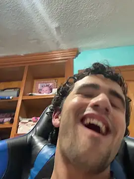 aavrdvh33 online show from December 2025 02:53:02 AM