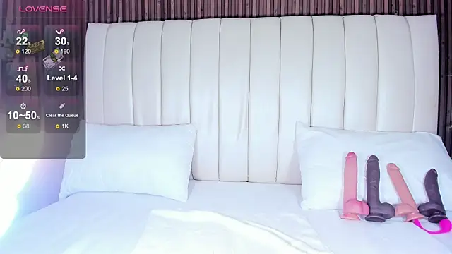 Snapshot of SandraMilerr chatting on December 2025 04:17:01 AM SandraMilerr online show from December 2025 04:17:01 AM