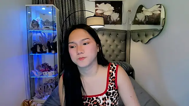 bigcockvenice online show from November 2025 03:05:02 PM