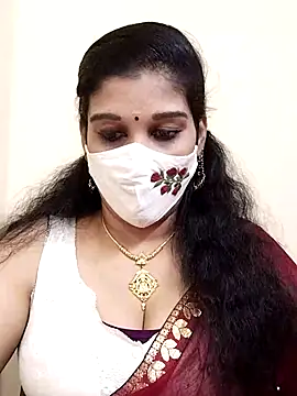 Snapshot of amelia-rani chatting on November 2025 02:42:01 PM amelia-rani online show from November 2025 02:42:01 PM