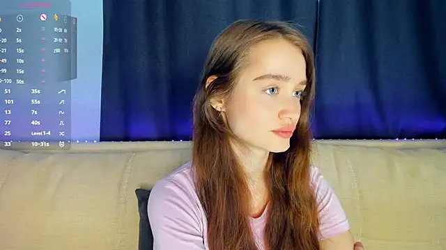 lovelyalivia online show from April 2026 12:43:01 PM