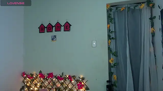 Angie Lee01 online show from October 2025 11:05:01 AM