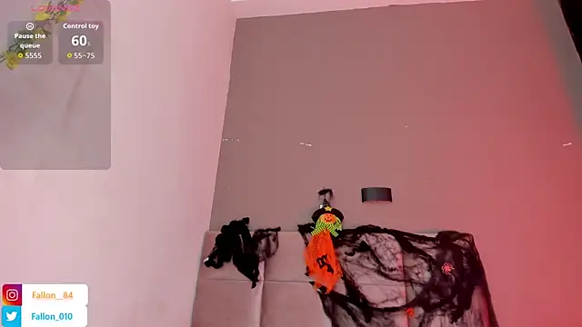 Snapshot of fallon_08 chatting on October 2025 08:03:02 PM fallon 08 online show from October 2025 08:03:02 PM