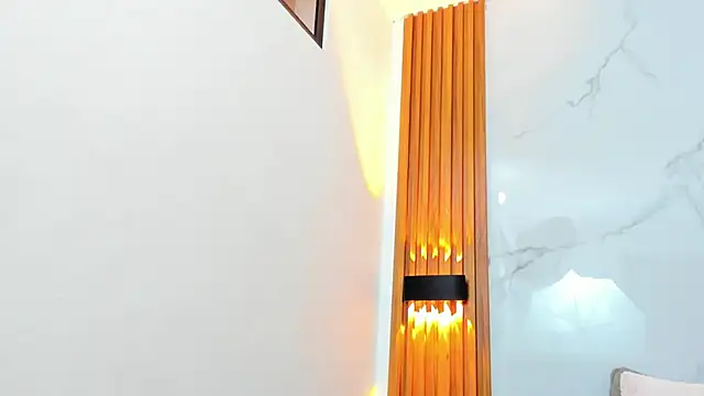 Snapshot of IsabellaMonet chatting on December 2025 11:14:02 AM IsabellaMonet online show from December 2025 11:14:02 AM