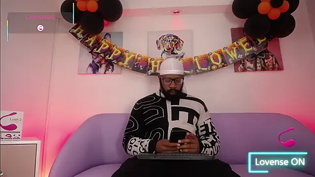 Snapshot of King_Malik chatting on October 2025 01:33:02 PM King Malik online show from October 2025 01:33:02 PM