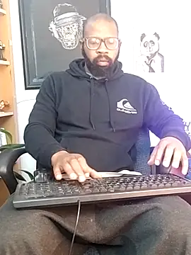 Snapshot of King_Malik chatting on October 2025 01:23:02 PM King Malik online show from October 2025 01:23:02 PM