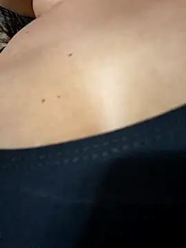 Luna 20x online show from December 2025 06:57:02 PM