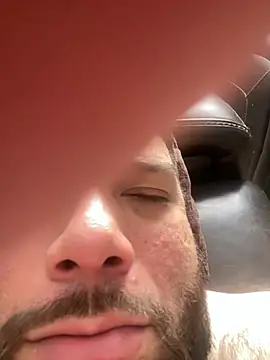 ChristianN8923 online show from March 2026 01:16:02 PM