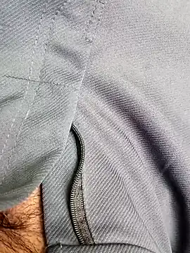 Snapshot of princemaheshboblover chatting on October 2025 08:18:02 AM princemaheshboblover online show from October 2025 08:18:02 AM