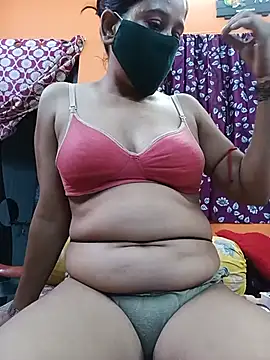 Hotpuja25 online show from June 2026 01:44:02 PM