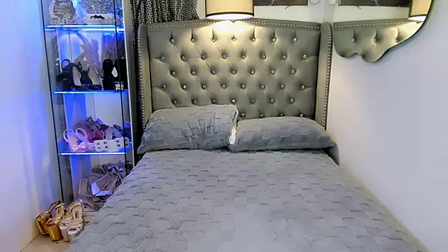 Lars empress online show from October 2025 08:34:01 AM