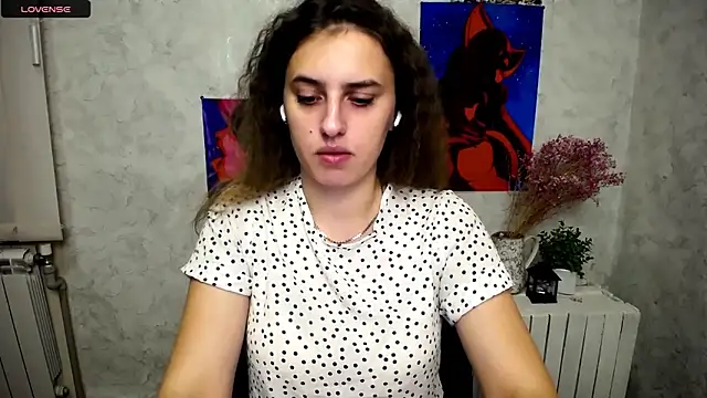 AmandaDimond  online show from September 2025 07:57:01 AM