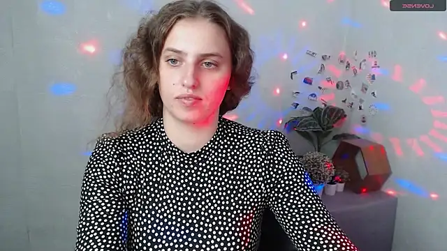 AmandaDimond  online show from June 2026 12:59:01 PM