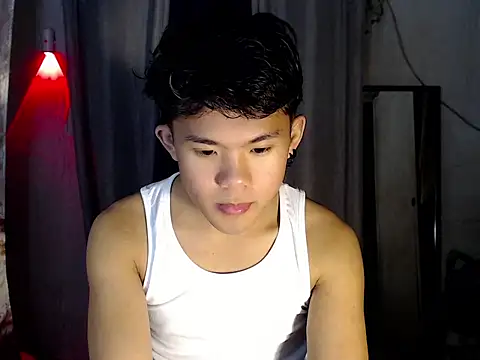 Snapshot of twink_asianbunny chatting on September 2025 05:03:02 PM twink asianbunny online show from September 2025 05:03:02 PM