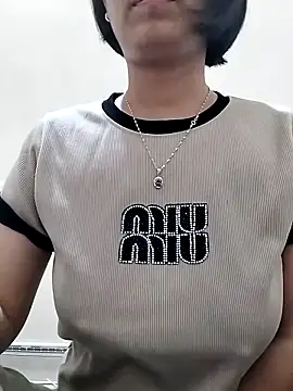 Snapshot of love_sexy090 chatting on March 2026 03:21:01 AM love sexy090 online show from March 2026 03:21:01 AM