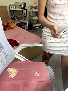 Mina048 online show from September 2025 05:33:01 AM