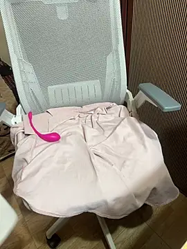 Snapshot of Mina048 chatting on March 2026 02:04:02 AM Mina048 online show from March 2026 02:04:02 AM