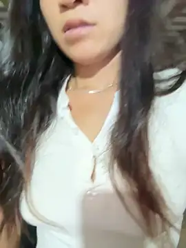 ThiHa003 online show from May 2026 10:59:02 PM