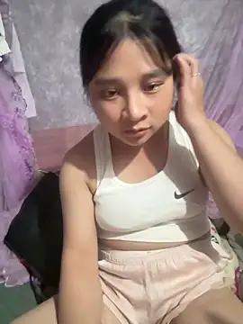 Linbi135 online show from April 2026 03:54:02 PM