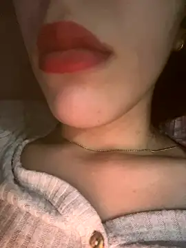 Mimisixo online show from October 2025 10:22:02 PM