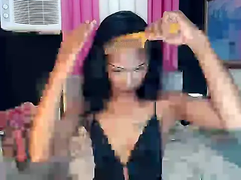 sassylatina online show from May 2026 02:44:02 PM