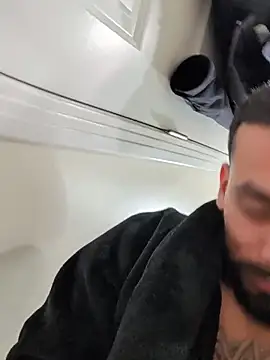 Snapshot of Cnutt310 chatting on February 2026 11:17:01 AM Cnutt310 online show from February 2026 11:17:01 AM